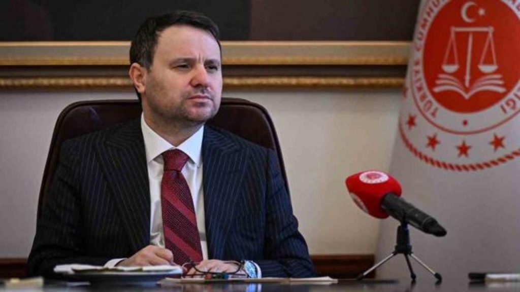 Adalet Bakanı: İslamofobi sadece korku değil, düşmanlık