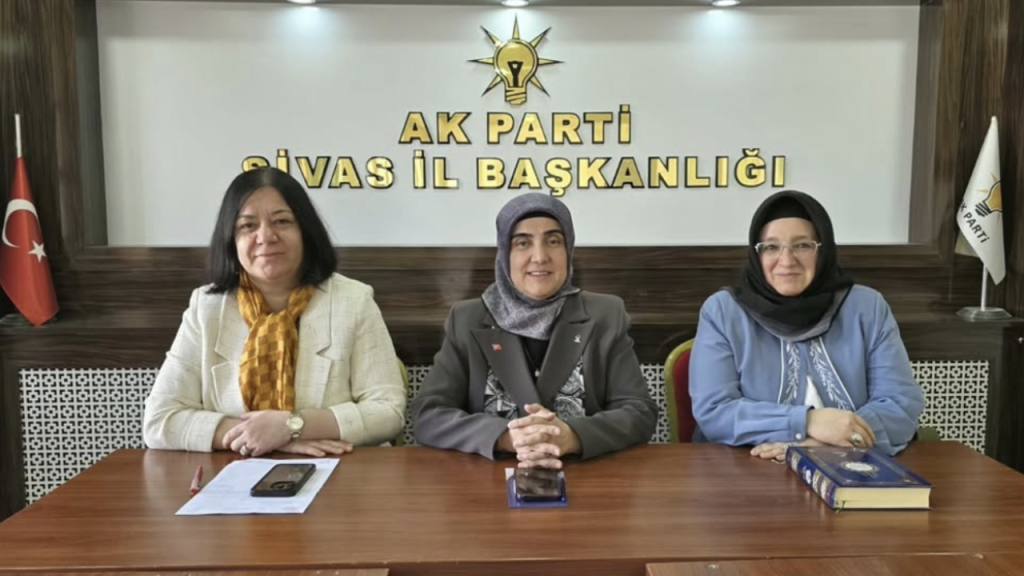 AK Parti Sivas Kadın Kolları Ramazan Buluşması: Başarı ve Dayanışma Vurgusu
