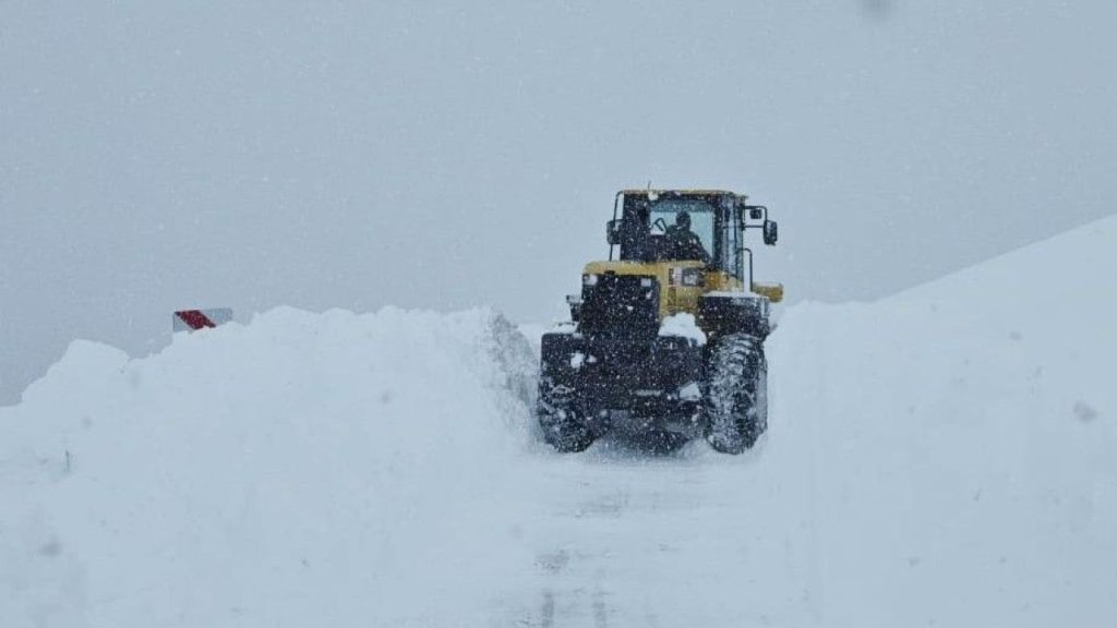 Doğanşar’da Karla Mücadele Tamamlandı: Ulaşım Yeniden Güvende