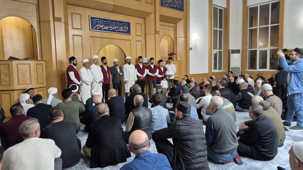 Enderun Usulü Teravih Sivas’ta Coşkulu Katılımla Tamamlandı