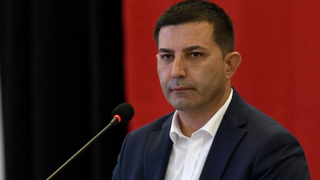 Günel’in İstanbul’da Gözaltı Haberi Şoklarla Geliyor