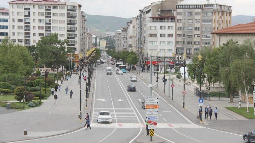 Haftalık Trafik Denetimleri Sivas’ta sürüyor: Toplam 19 bin 793 araç kontrolü