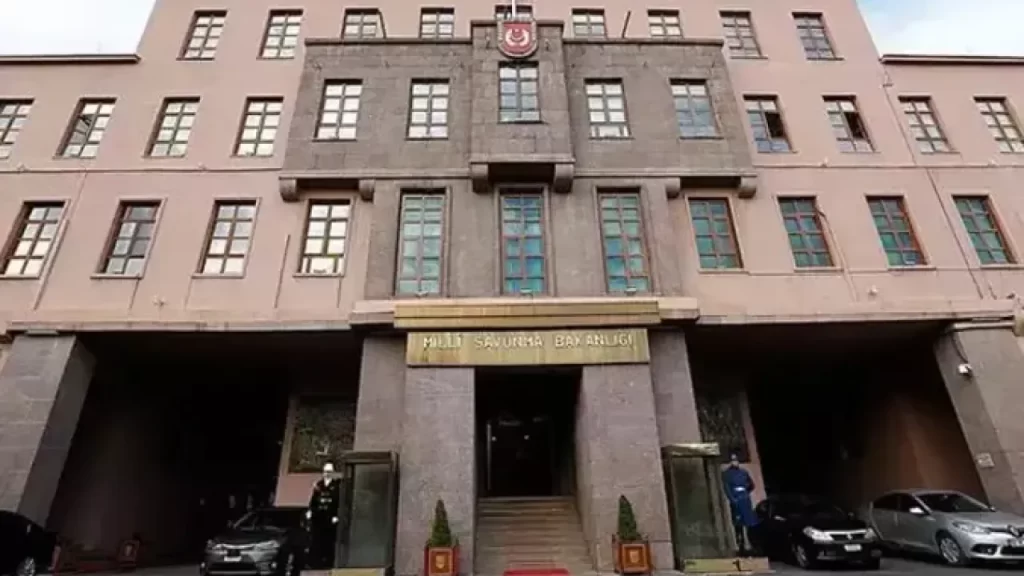 İran’dan gelen balistik mühimmat Doğu Akdeniz’de etkisiz hale getirildi