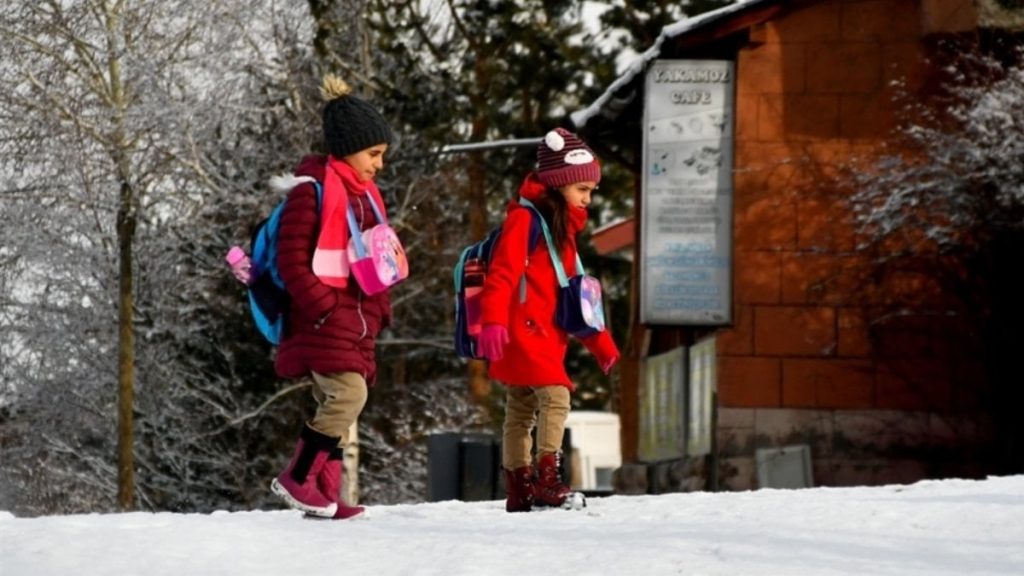 Karla Mücadele: İç Kesimde Yoğun Kar ve Uyarılar