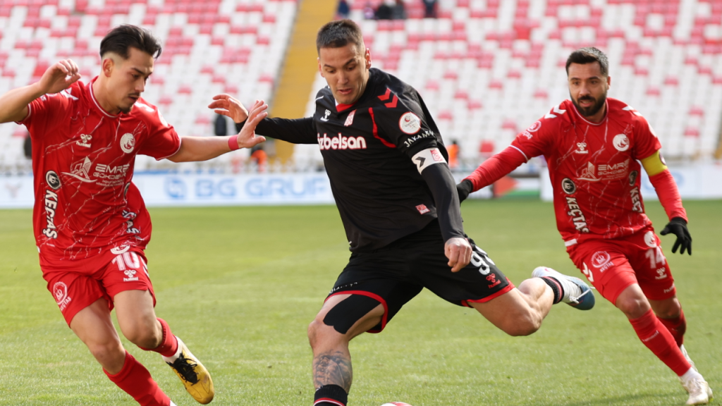 Keçiörengücü, Sivasspor’u Küçük Farkla Geçti