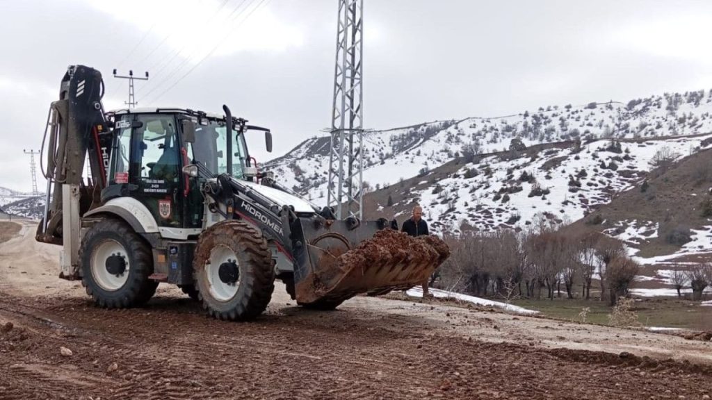 Kış Hasarına Karşı Onarım: Düzyayla-Düğer Yolu Güvenli Hale Getirildi