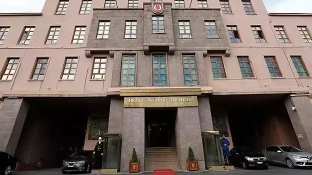 MSB: Hudutlarda yasa dışı geçişler kilitlendi; güvenlik riskleri azaltıldı