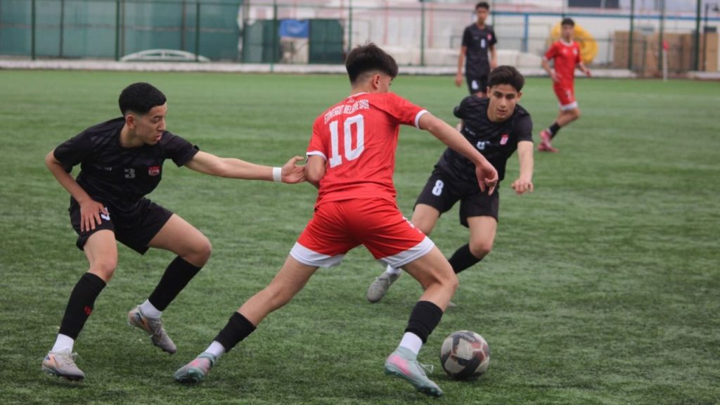 Özbelsan Sivasspor U15, Etimesgut’u 4-1’le geçti ve 26 puana ulaştı