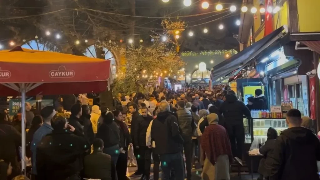 Ramazan Sahurunda Osmangazi’de Yoğunluk Bölgede Nefes Kesti