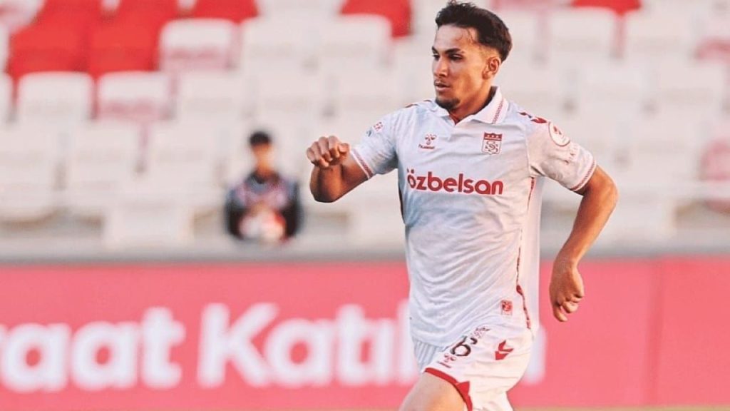 Sivasspor, Hatayspor’u 2-1 yenerek 3 puanı kaptı