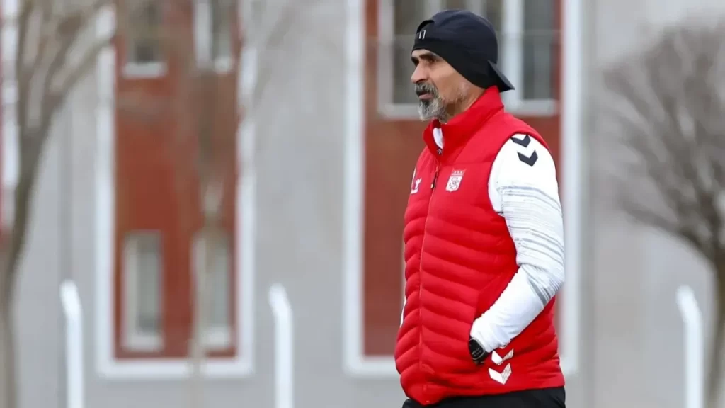 Sivasspor, Manisa FK için hazırlıklarına sürdürürken 32. hafta için netleşen maç programı