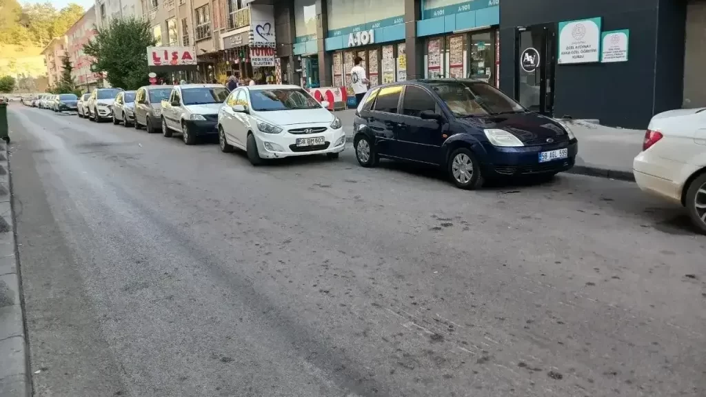 Sivas’ta 113 bin 604 otomobil ile birlikte traktörler öne çıkıyor