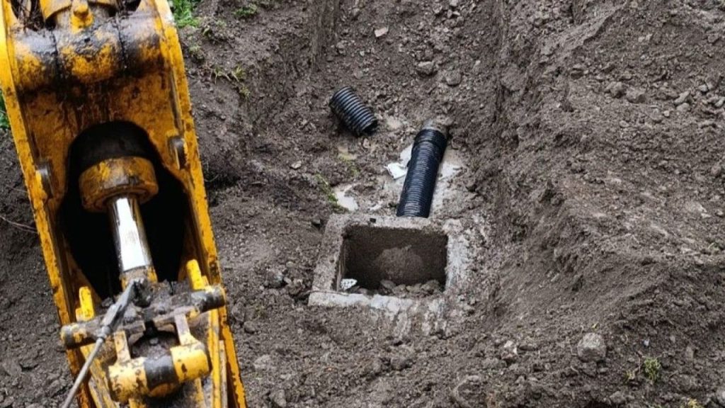 Altyapı Onarım Ekipleri Sahada: Arıza Giderme Çalışmaları Sürüyor