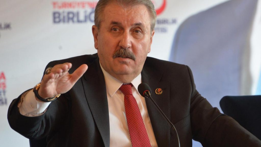 Erdoğan’ın yeniden adaylığı için stratejik adımlar masada