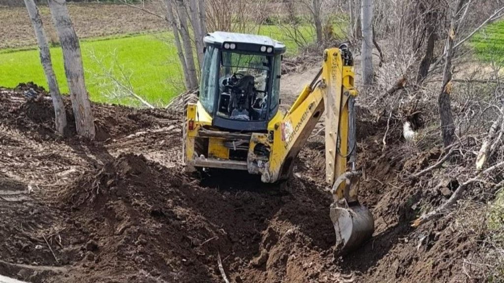 Gökçekaş köyünde içme suyu hattında onarım tamamlandı