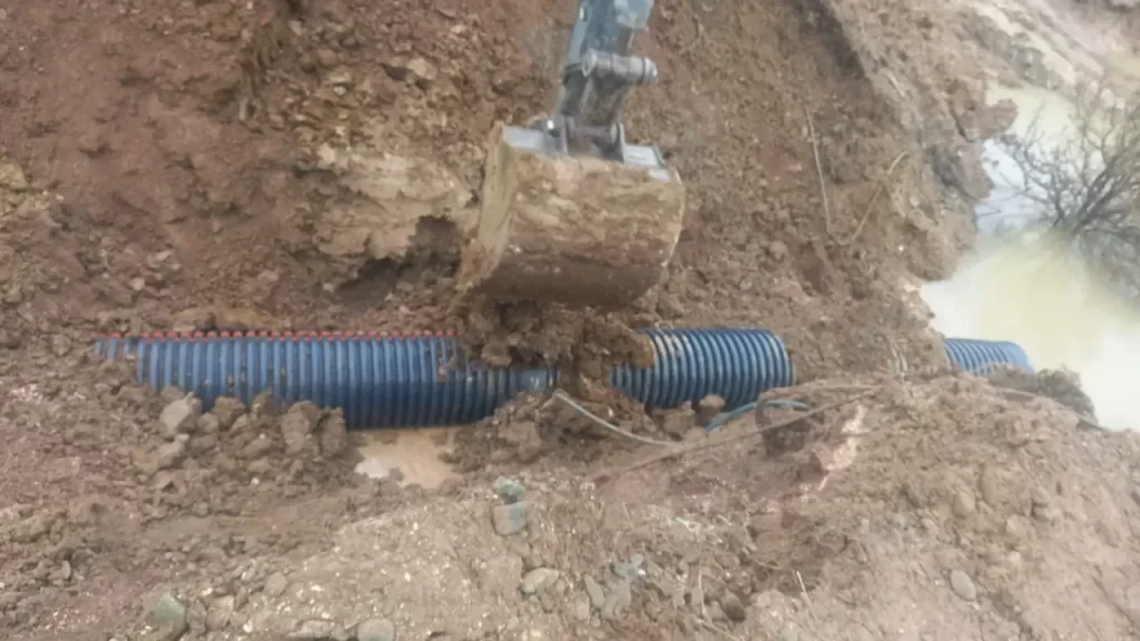 Gürlevik Dağı Sözcüğünde Yağış Sonrası Yol Güvenliğini Sağlandı