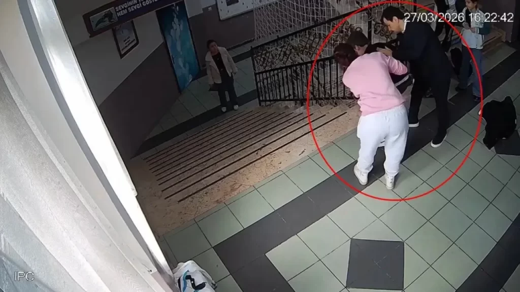 Okulda Şeker Kaçmasıyla Kriz Anı: Öğrenciye İlk Yardım Uygulandı