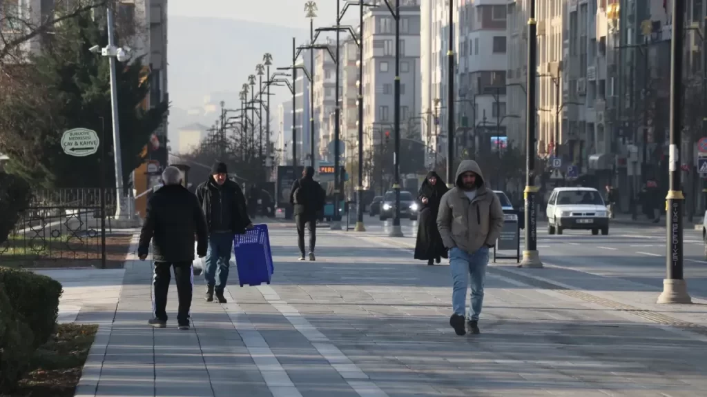 Özbelsan Sivasspor’in Arama Popülaritesi ve Şehrin Dijital Futbol Rotası