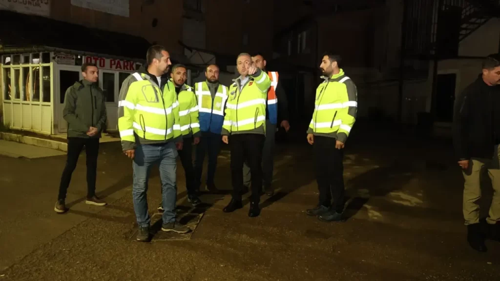 Perakende Sebze Hali Çevresinde Asfalt Çalışmaları Hız Kazanıyor