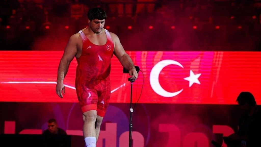 Rıza Kayaalp, Avrupa Şampiyonu: 13. Altınla Tarihe Geçti