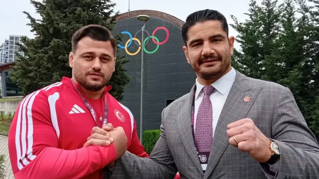 Rıza Kayaalp Avrupa Şampiyonu: 13. kez zirvede, kariyer rekoru kırıldı