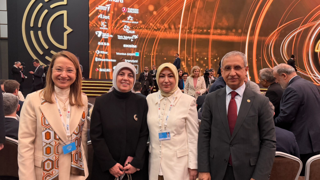 Rukiye Toy: İnanç ve özgürlüklerle demokrasi yolculuğu