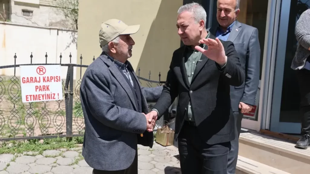 Seyrantepe Kavşağı’nda Trafik Akışı İçin Fiziksel Düzenleme Devam Ediyor