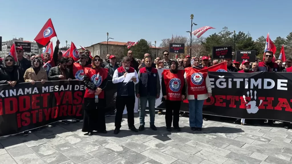 Şiddet Siyaseti: Öğretmenlere Yönelik Saldırılar ve Eğitim Güvenliği