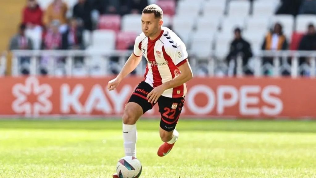 Simic’in Sabah FK Performansı: Gol ve Asistlerle Dakik Liderlik