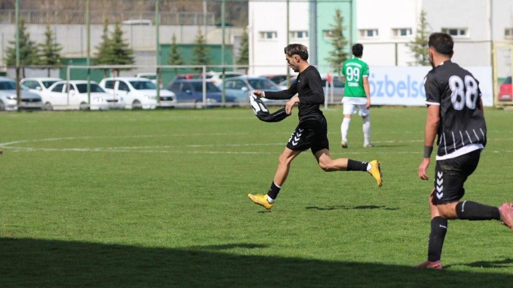 Sivas Gücü Belediyespor Erzurum Belediyespor’u konuk ediyor