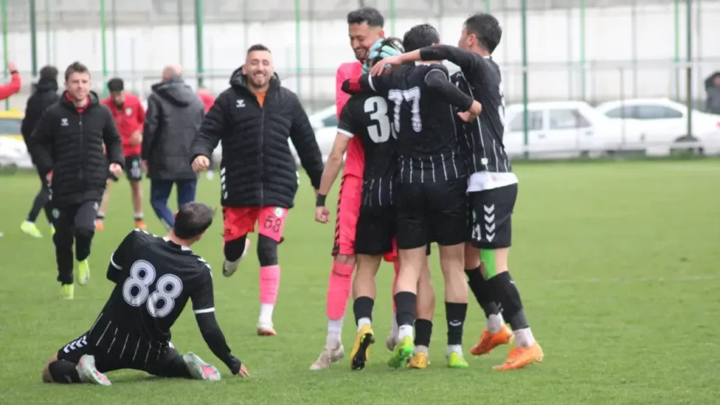Sivasgücü Bld 2-1’le kritik galibiyetle zirve yarışını sürdürdü