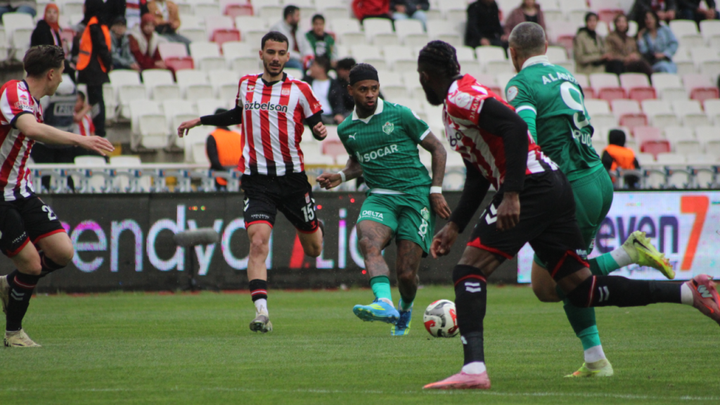 Sivasspor, Iğdır FK’yi evinde golsüz tamamlayamadı