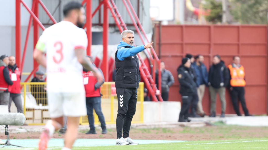 Sivasspor Play-Off hedefini güçlendirdi: 2-1’lik galibiyet