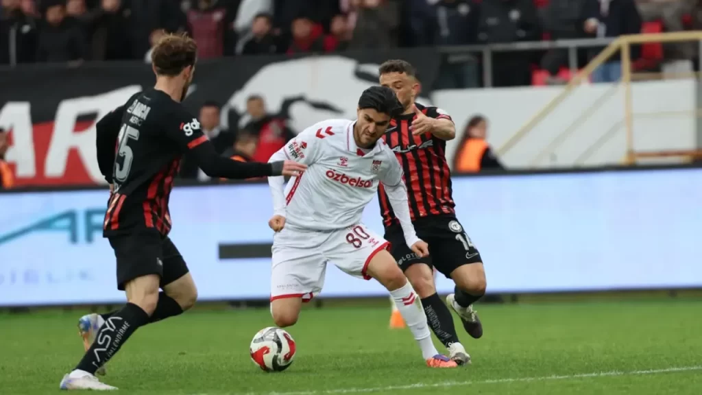 Sivasspor’un Play-off Umudu: Son Haftalarda Kısıtlı Matematik