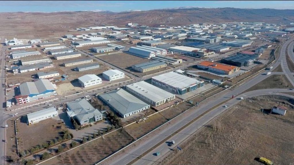 Sivas’ta 1. Organize Sanayi Bölgesi’nde gündüz Bakımevi ve Anaokulu için saha çalışmaları sürüyor