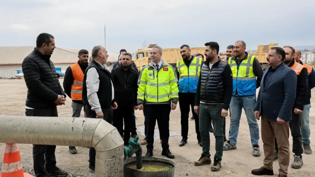 Sivas’ta asfalt tesisinde bakım çalışmaları hızla sürüyor