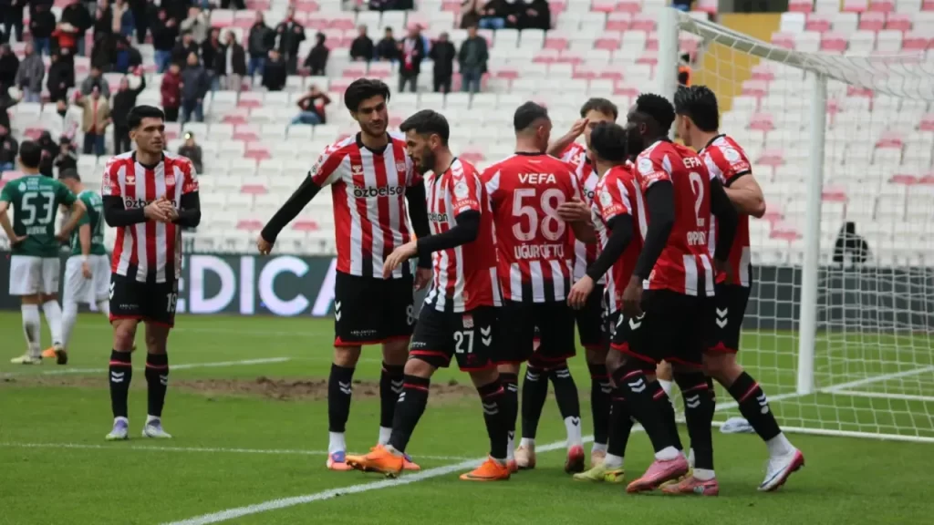 Trendyol 1. Lig’de 33. hafta heyecanı bugün başlıyor