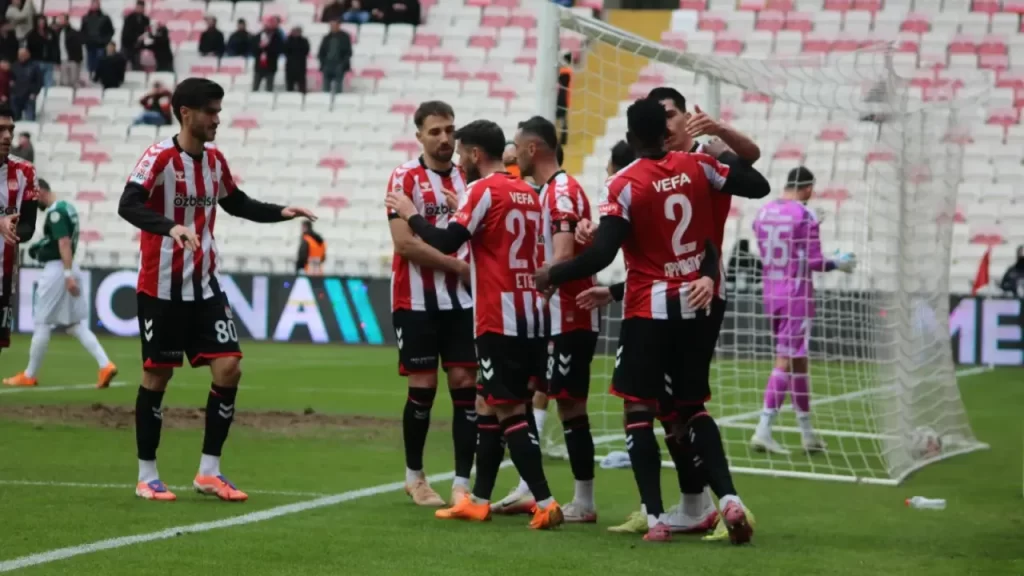 Trendyol 1. Lig’de kritik haftaya girilirken 3 maç strese götürüyor