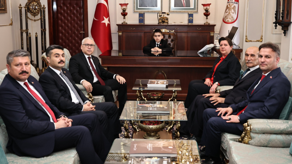 Vali Şimşek: 23 Nisan’da çocuklarla buluşan bir valilik ziyareti