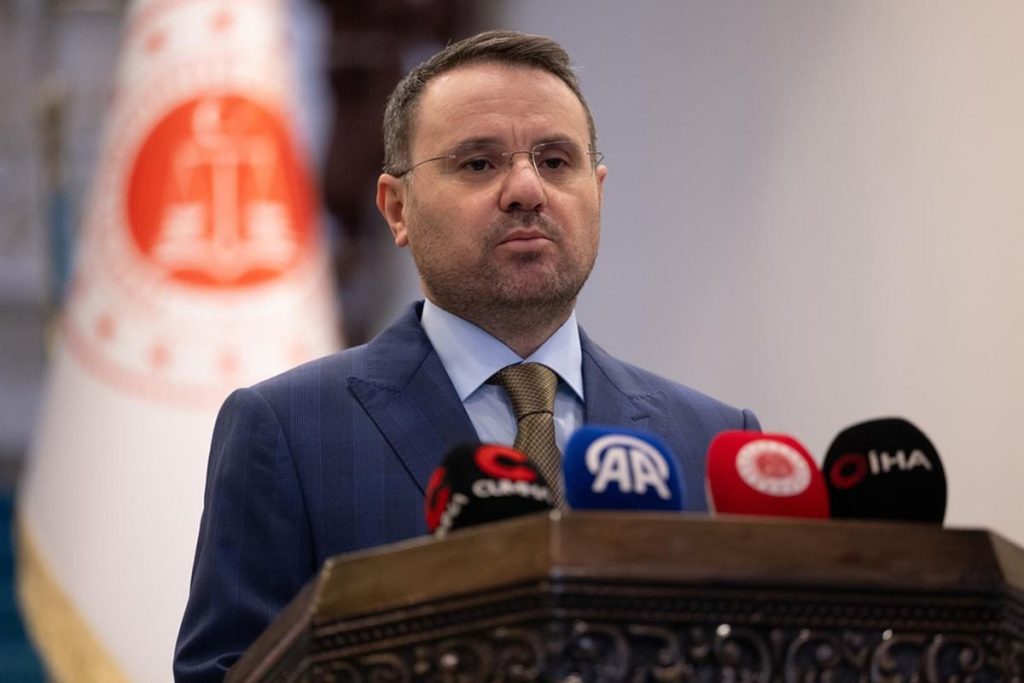 Adalet için yeniden inceleme kararıyla süreç sürüyor