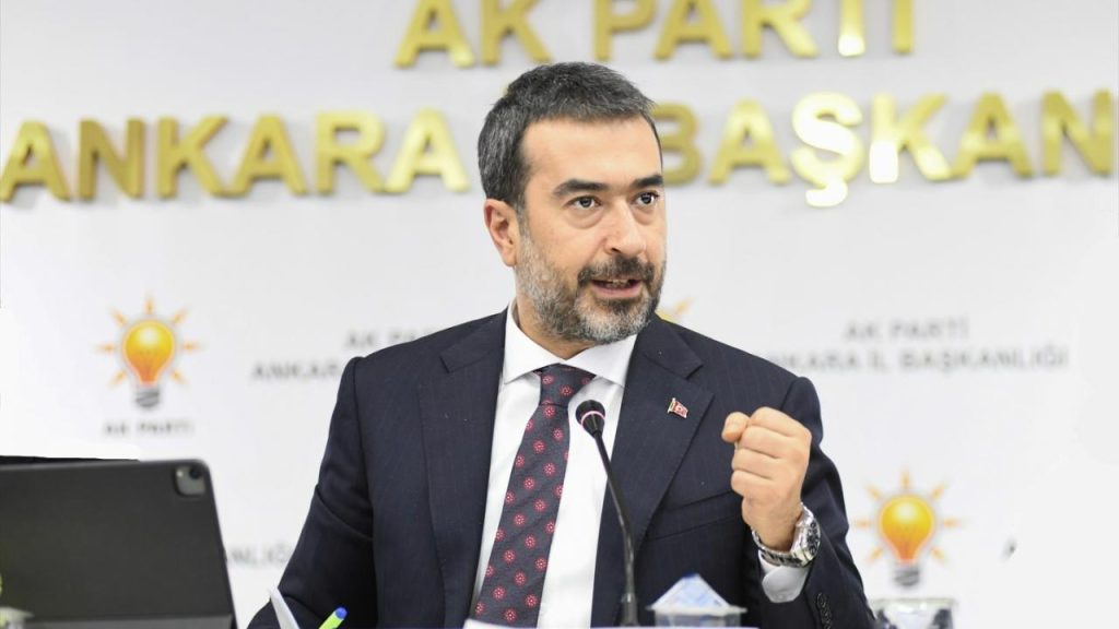 CHP iç siyasi gerilimleri hedef alan sert tepkiyle eleştirildi