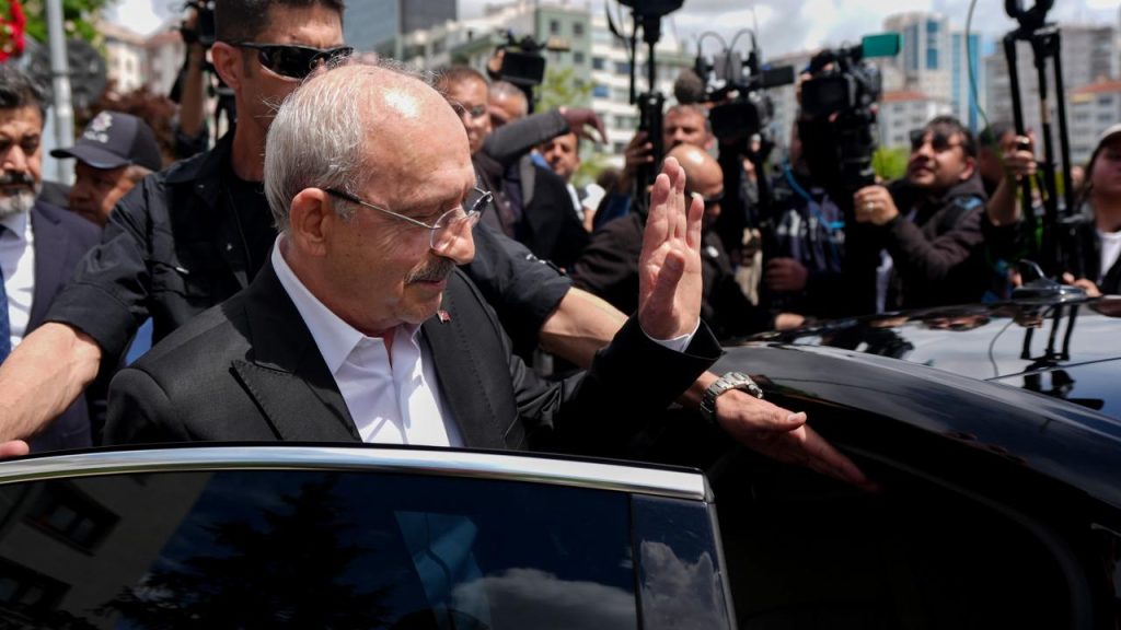 CHP’de Bayram Mesaisi ve Kaos Sonrası Yeniden Gelen Fotoğraf