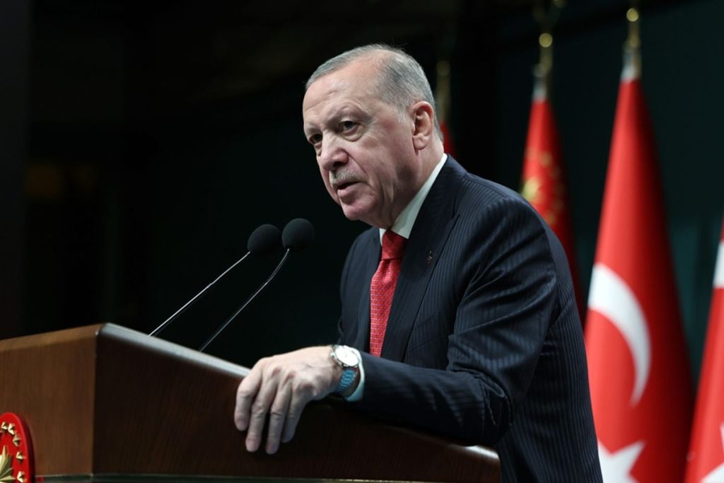 Erdoğan: Enflasyonla mücadelede kararlı adımlar sürüyor