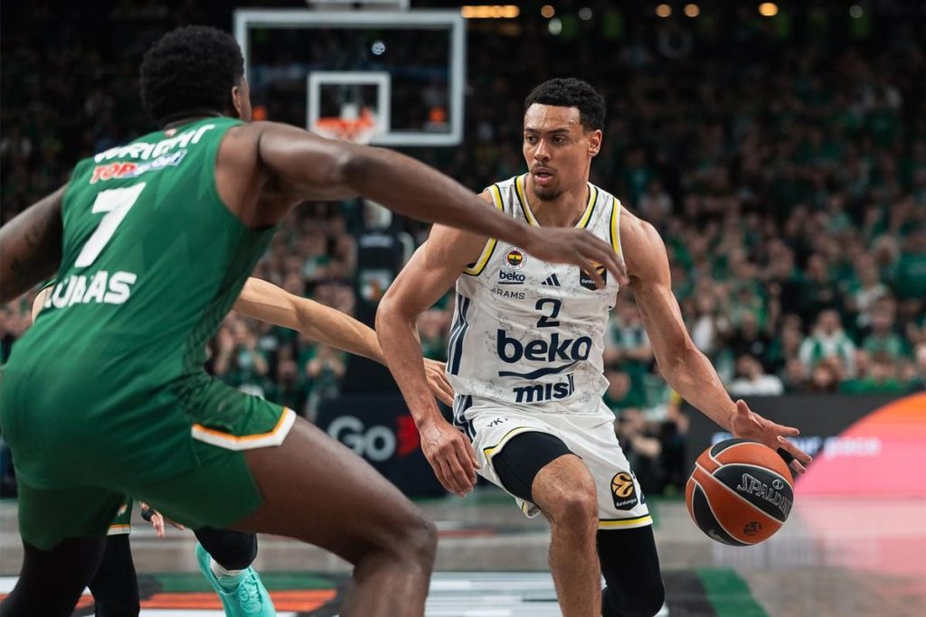 Fenerbahçe Beko, Zalgiris’i uzatmada devirdi: Final Four’a giden yol açıldı