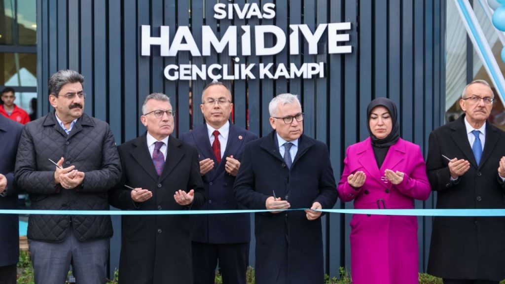 Hamidiye Gençlik Kampı Açıldı: Gençlik İçin Yeni Kapı