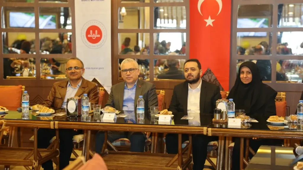 İki İnsan Bir Hayat projesiyle gençlerin evlilik destekleri sürüyor