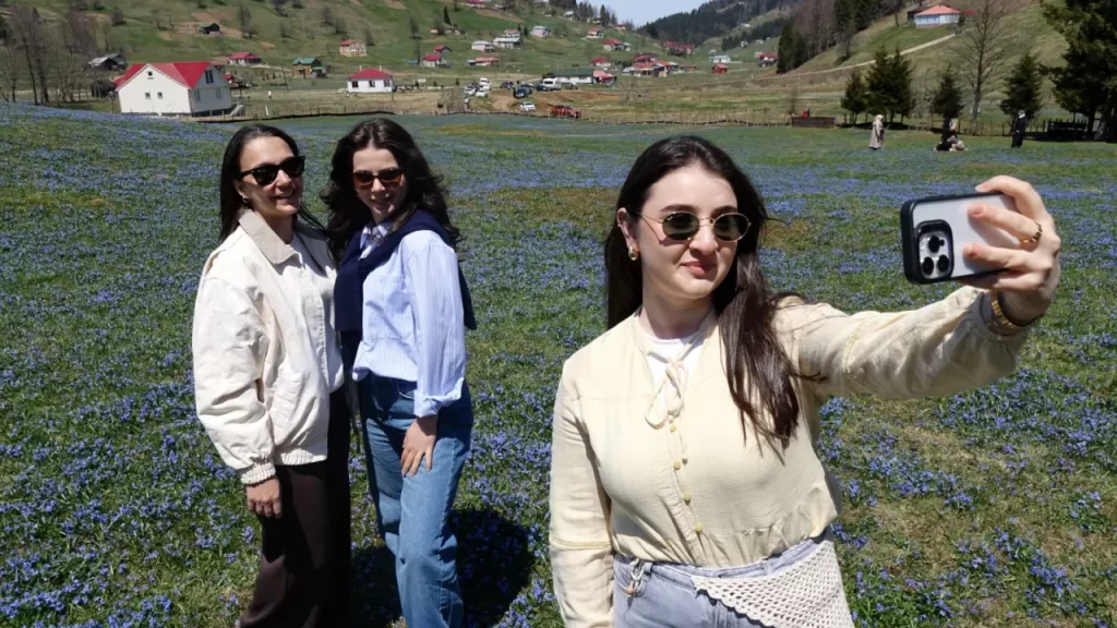 Kadİralak Yaylası’nda Mavi Yıldız Ziyafeti: Doğa Büyüledi