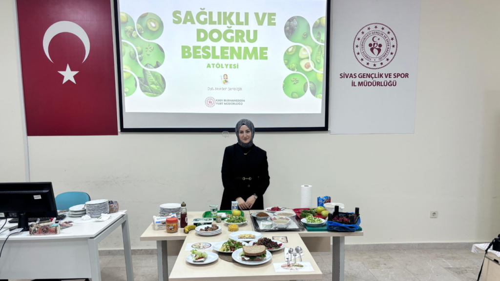 Kısa ve Özenli: Sağlıklı Beslenme Atölyesi Gençlik Haftası Programı