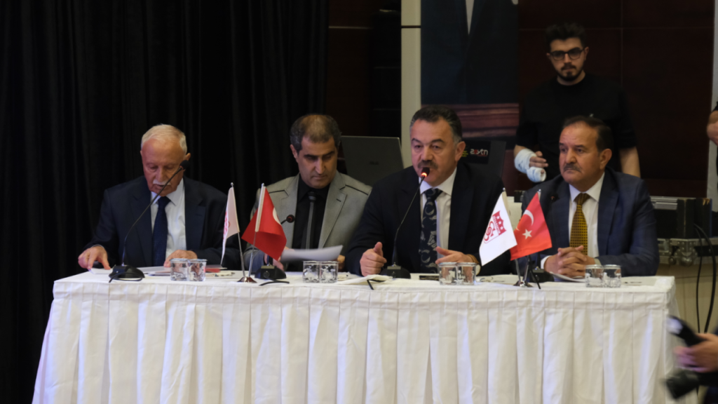 Kongre Takvimi Netleşiyor: Geçici Divan, Olağanüstü Seçime Hazırlanıyor