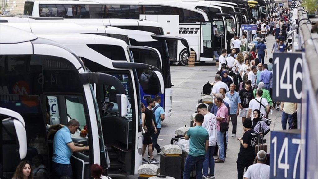 Kurban Bayramına özel otobüs biletlerinde zam iddiaları ve erken rezervasyon çağrısı
